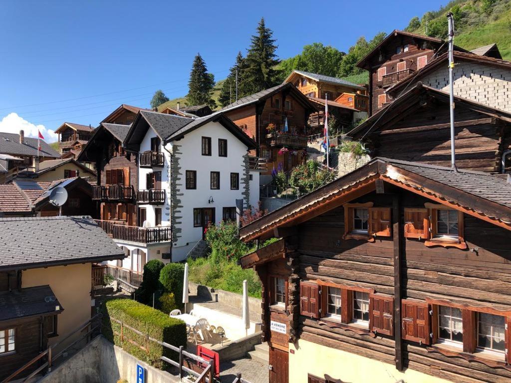 Appartement "Le Ver Luisant" A Saint-Martin, Val D'Herens, Valais Kültér fotó